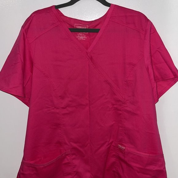 Scrub top - Picture 1 of 2